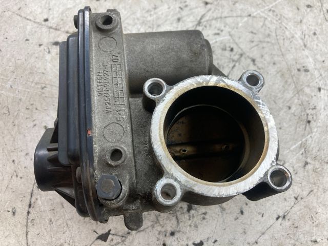 bontott FORD FIESTA V Fojtószelep (Elektromos)