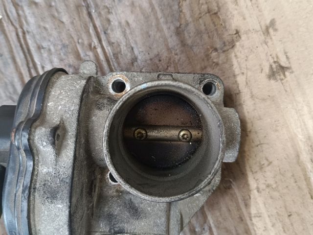 bontott FORD FIESTA V Fojtószelep (Elektromos)