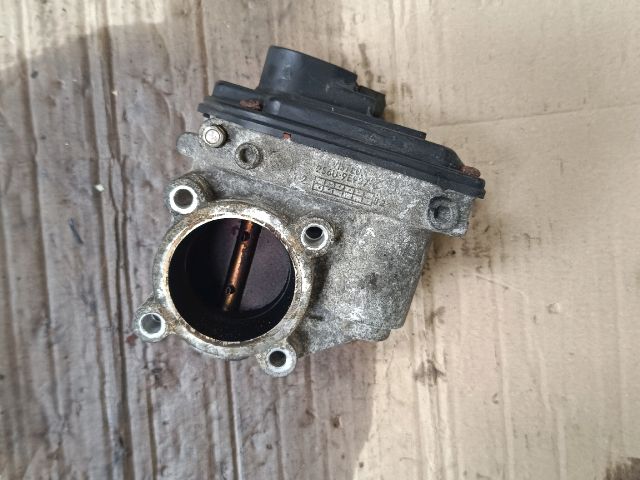 bontott FORD FIESTA V Fojtószelep (Elektromos)