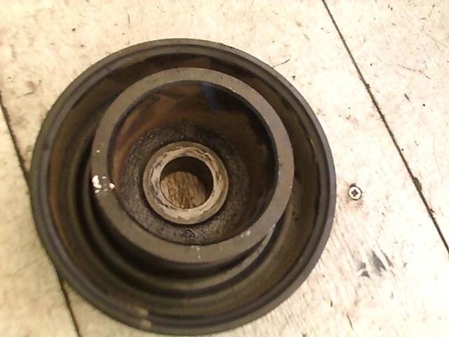 bontott FORD FIESTA V Főtengely Szíjtárcsa