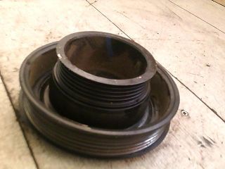 bontott FORD FIESTA V Főtengely Szíjtárcsa