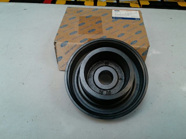 bontott FORD FIESTA V Főtengely Szíjtárcsa