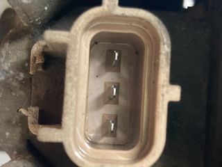 bontott FORD FIESTA V Generátor