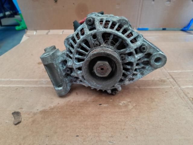 bontott FORD FIESTA V Generátor