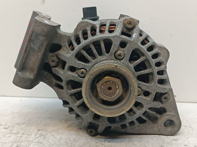 bontott FORD FIESTA V Generátor