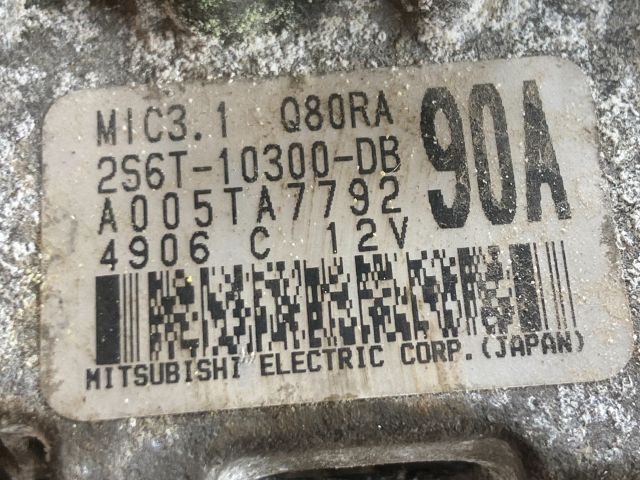 bontott FORD FIESTA V Generátor