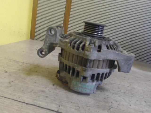 bontott FORD FIESTA V Generátor