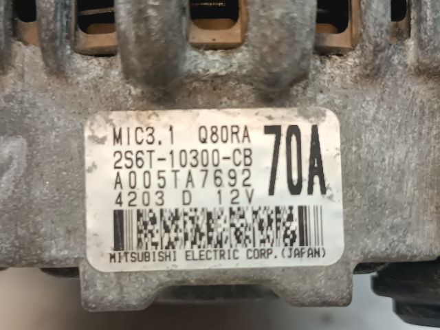 bontott FORD FIESTA V Generátor