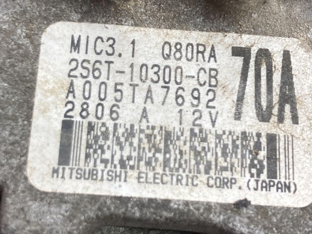 bontott FORD FIESTA V Generátor