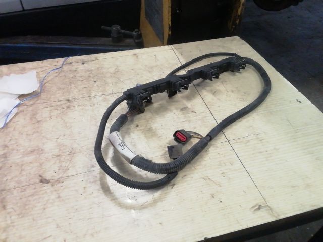 bontott FORD FIESTA V Gyújtó Kábelköteg Szett