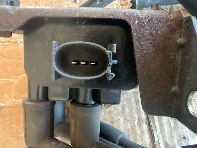 bontott FORD FIESTA V Gyújtótrafó