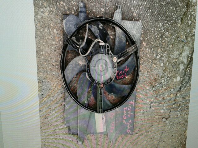 bontott FORD FIESTA V Hűtőventilátor