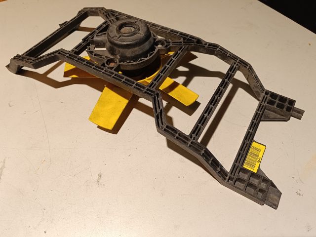 bontott FORD FIESTA V Hűtőventilátor