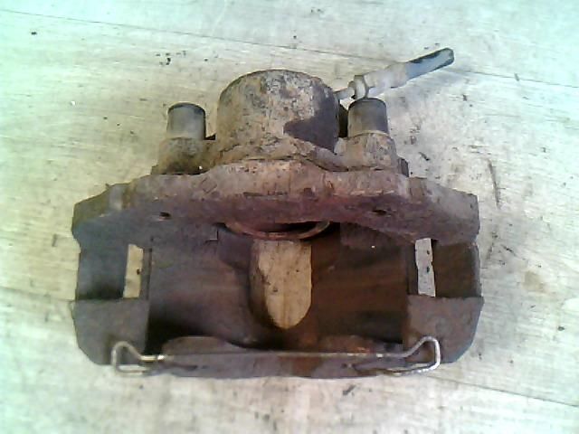 bontott FORD FIESTA V Jobb első Féknyereg Munkahengerrel