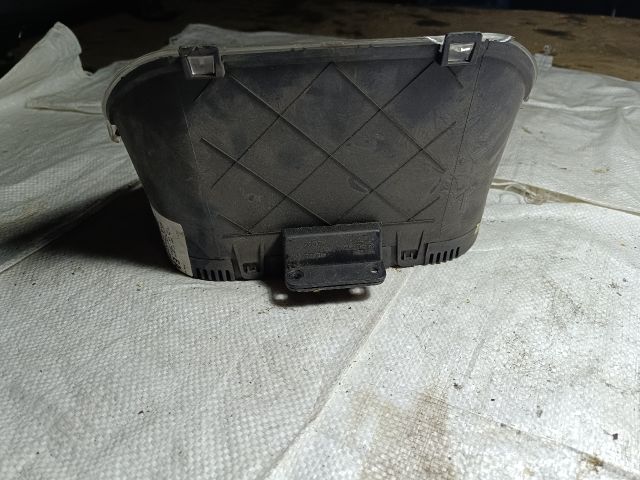 bontott FORD FIESTA V Kilométeróra