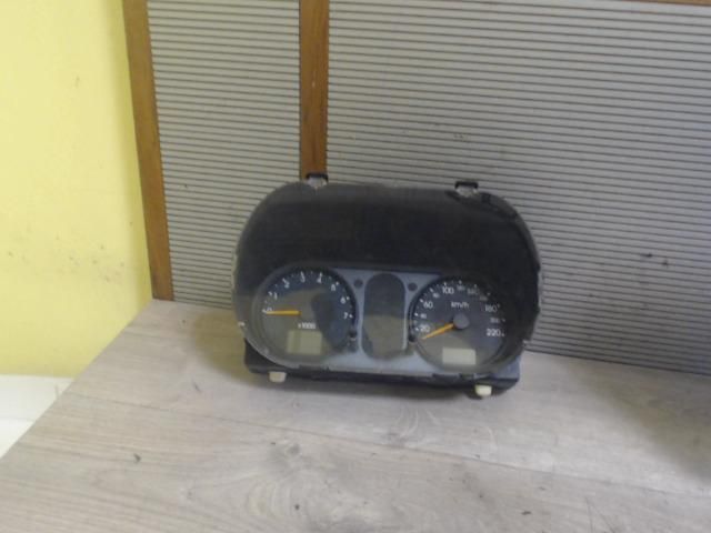 bontott FORD FIESTA V Kilométeróra