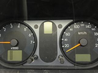 bontott FORD FIESTA V Kilométeróra