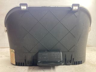 bontott FORD FIESTA V Kilométeróra