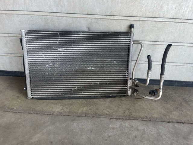 bontott FORD FIESTA V Klímahűtő Radiátor