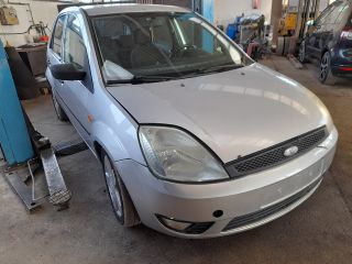 bontott FORD FIESTA V Klímahűtő Radiátor