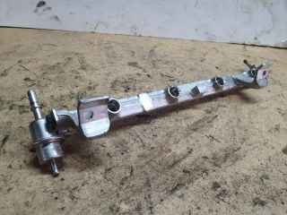 bontott FORD FIESTA V Közösnyomócső