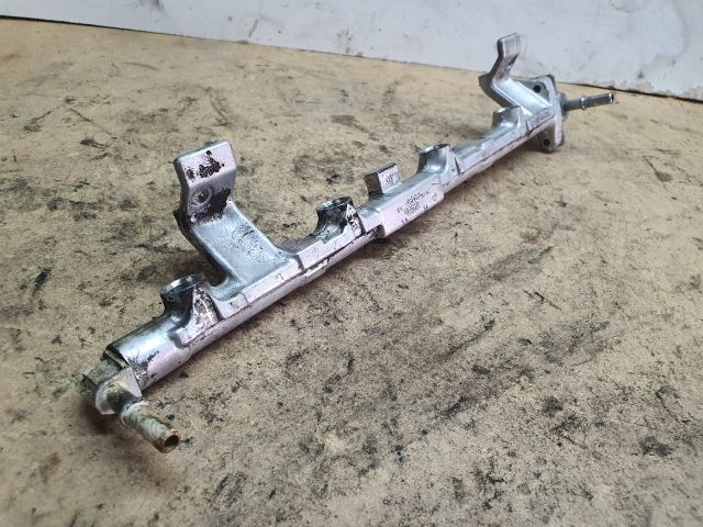 bontott FORD FIESTA V Közösnyomócső