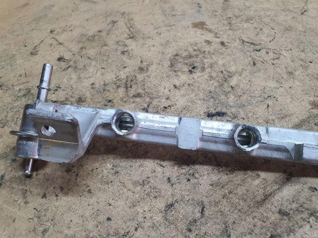 bontott FORD FIESTA V Közösnyomócső