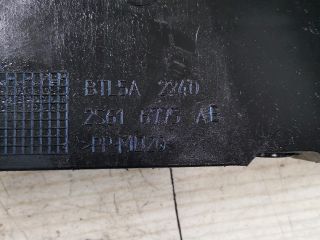 bontott FORD FIESTA V Külső Alsó Vezérlés Burkolat