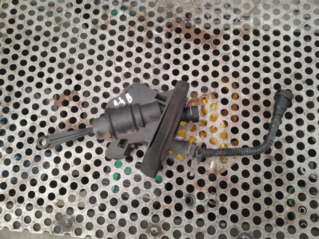 bontott FORD FIESTA V Kuplung Munkahenger