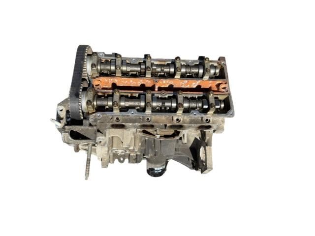 bontott FORD FIESTA V Motor (Fűzött blokk hengerfejjel)
