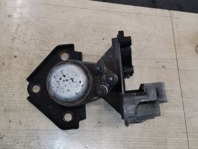 bontott FORD FIESTA V Motor Tartó Bak Jobb