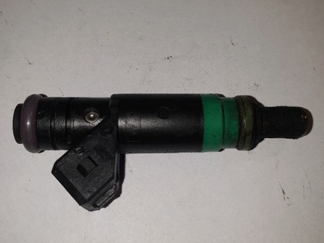 bontott FORD FIESTA V Porlasztó (1 db)