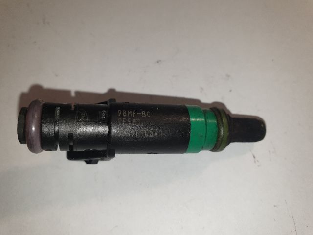 bontott FORD FIESTA V Porlasztó (1 db)