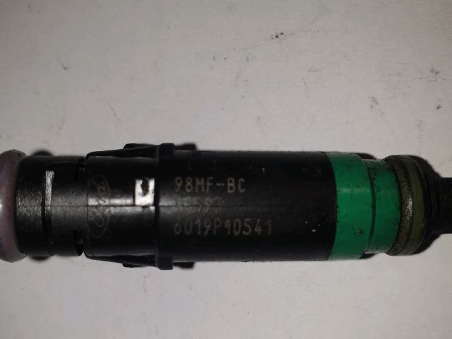 bontott FORD FIESTA V Porlasztó (1 db)