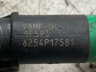 bontott FORD FIESTA V Porlasztó Sor / Híd