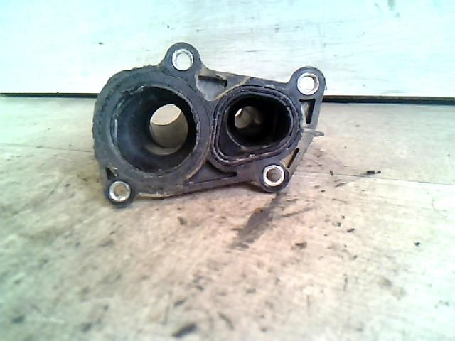 bontott FORD FIESTA V Termosztátház