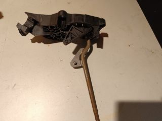 bontott FORD FIESTA V Váltó Kulissza