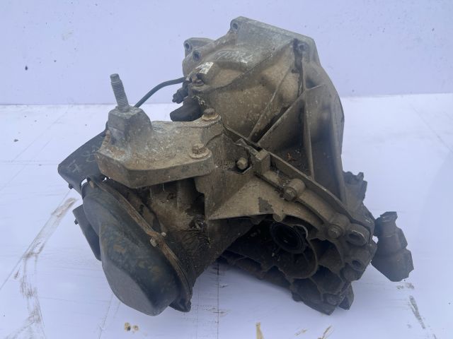 bontott FORD FIESTA V Váltó (Mechanikus)