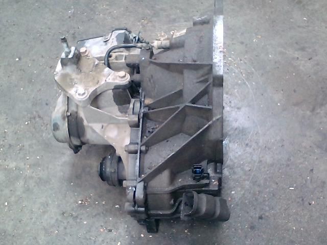 bontott FORD FIESTA V Váltó (Mechanikus)