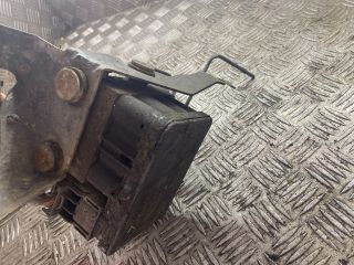 bontott FORD FIESTA V ABS Kocka