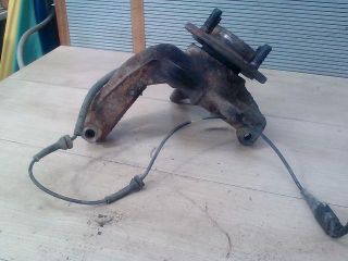 bontott FORD FIESTA V Bal első Csonkállvány Kerékaggyal