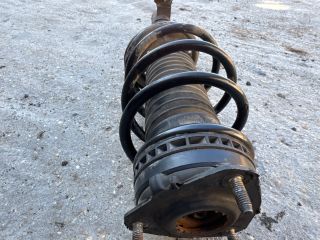 bontott FORD FIESTA V Bal első Gólyaláb (Lengécsillapító, Rugó)