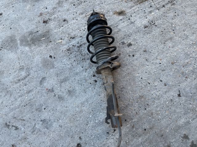 bontott FORD FIESTA V Bal első Gólyaláb (Lengécsillapító, Rugó)