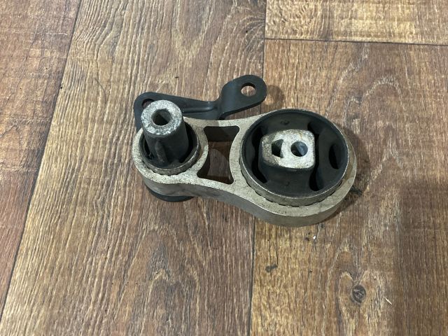 bontott FORD FIESTA V Billenésgátló Bak