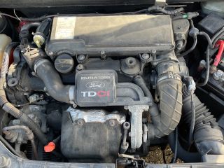 bontott FORD FIESTA V Biztosítéktábla Motortér