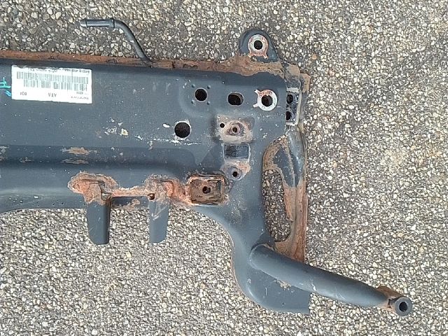 bontott FORD FIESTA V Első Bölcső