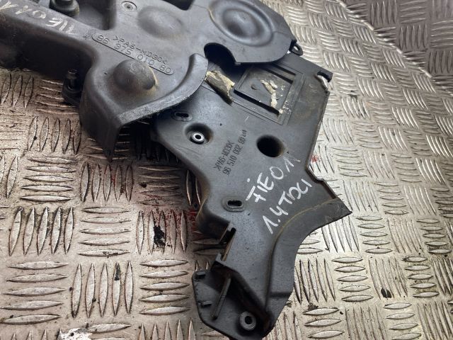 bontott FORD FIESTA V Első Vezérlés Burkolat