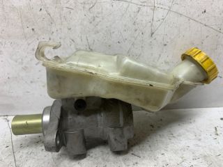 bontott FORD FIESTA V Főfékhenger