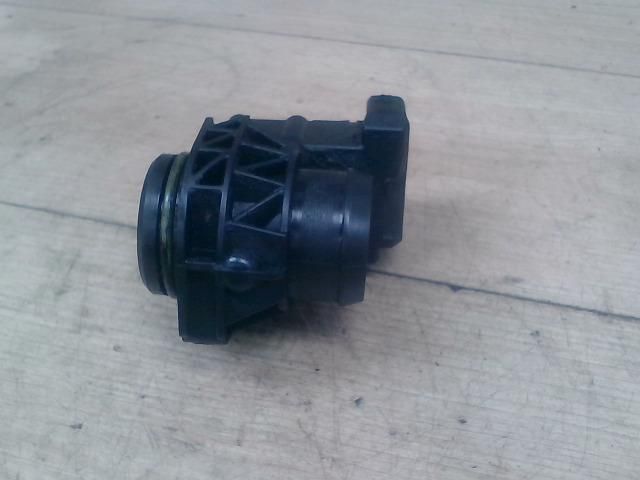 bontott FORD FIESTA V Fojtószelep (Elektromos)