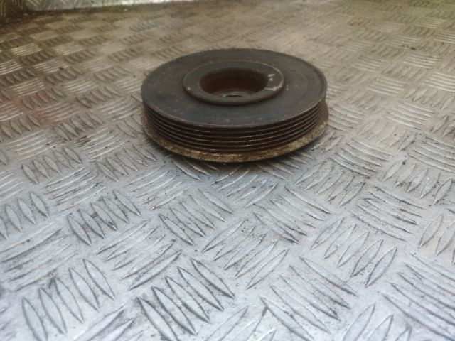 bontott FORD FIESTA V Főtengely Szíjtárcsa